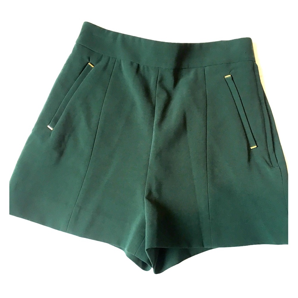 🆕 H&M Dressy Shorts